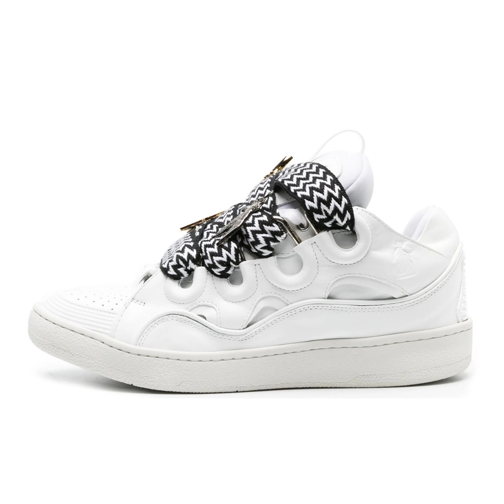 Curb White Black