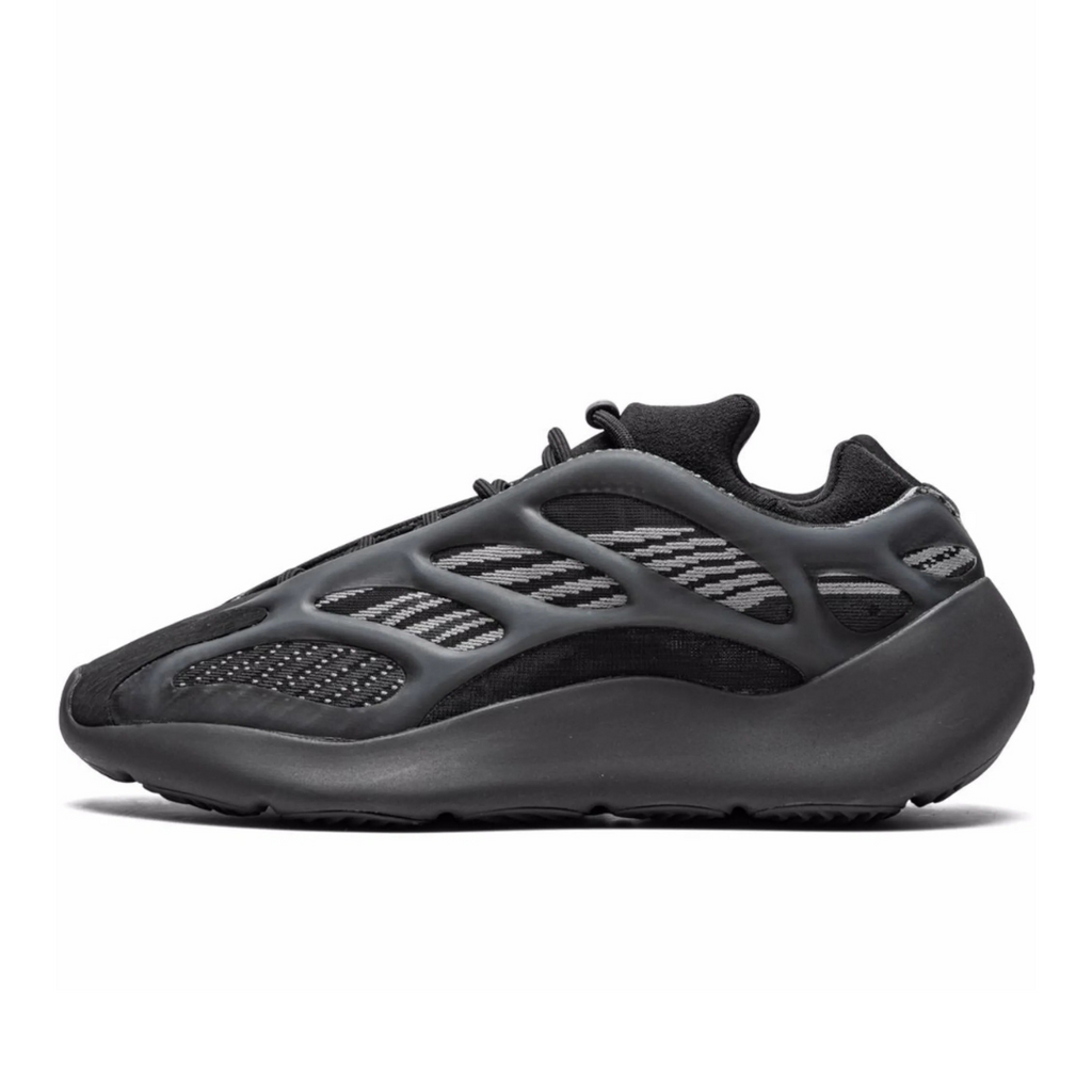 YZY - 700 V3 "Dark Glow"