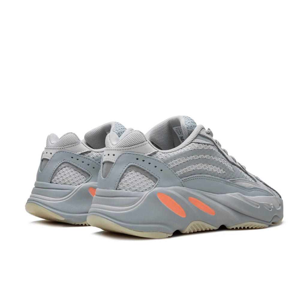 YZY - 700 V2 "Inertia"