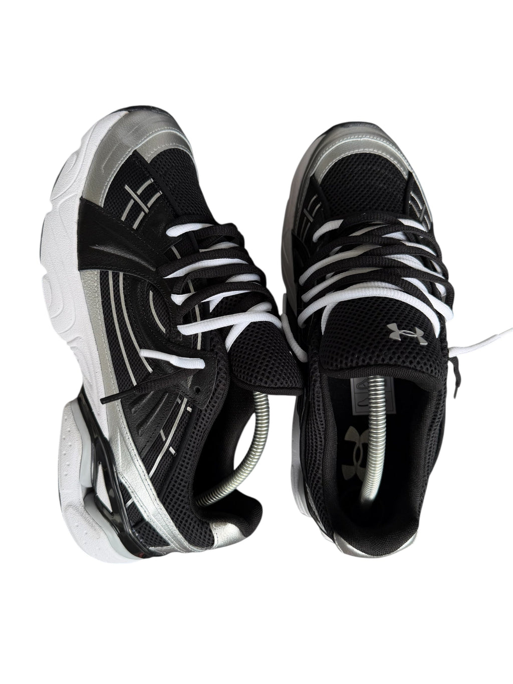 Under Sola Double Laces