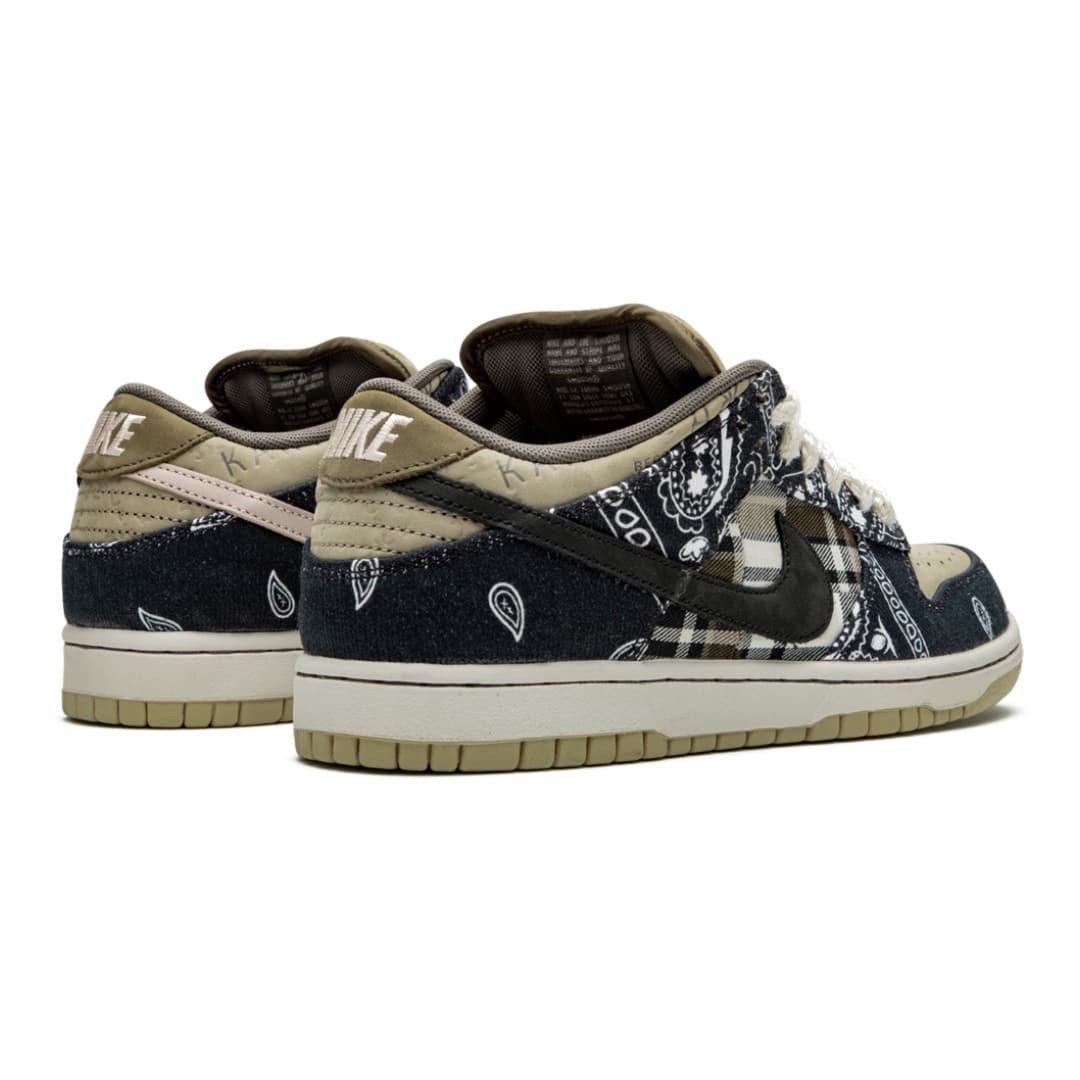 SB Dunk Low "Travis Scott"