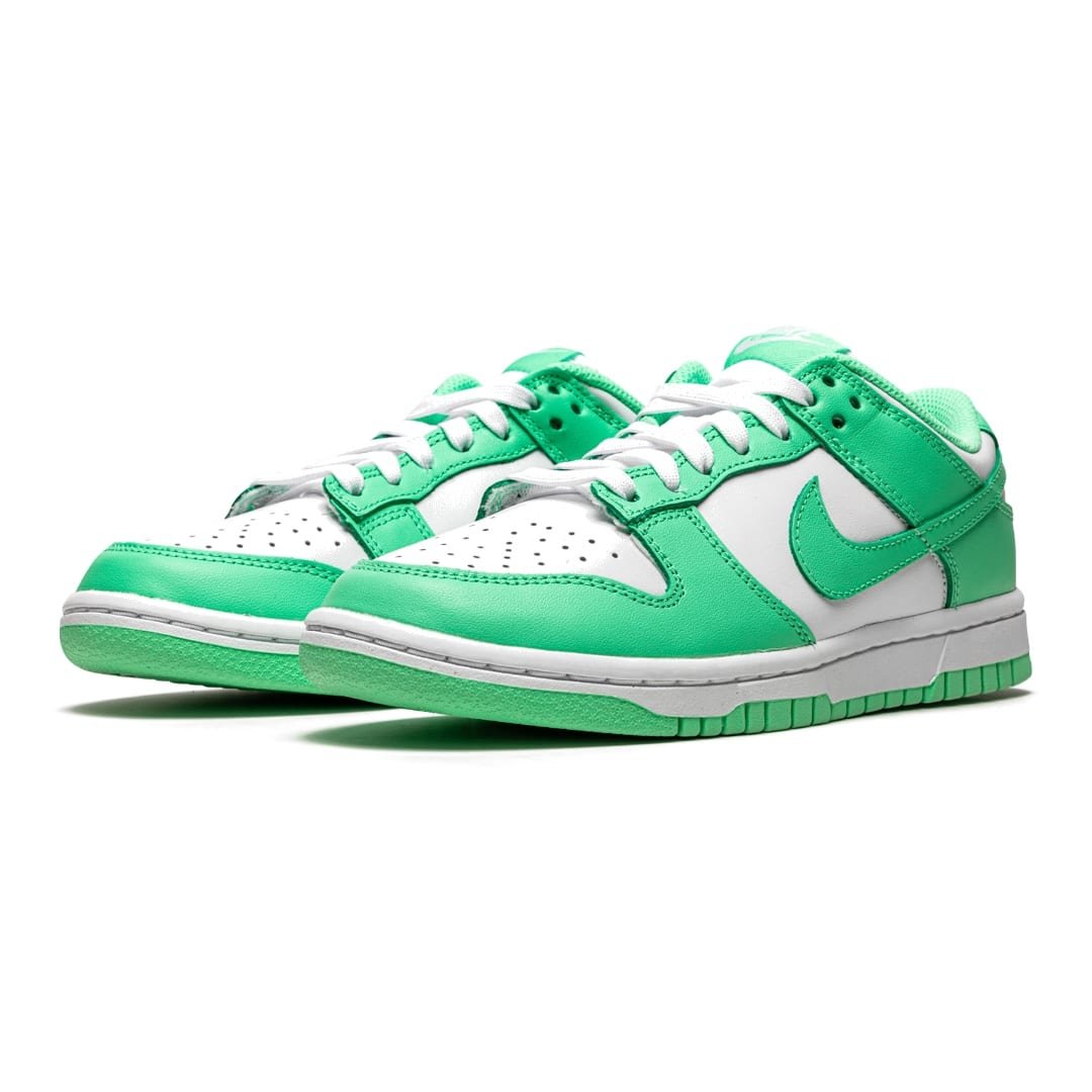 Dunk Low "Green Glow"